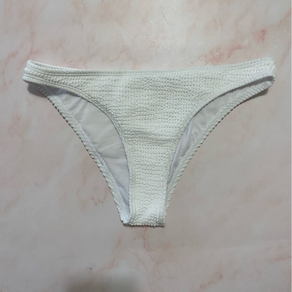 White Ribbed Bikini - Picture 12 of 14